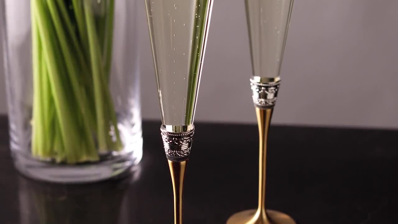 Bulk Champagne Flutes for Luxury Events and Weddings