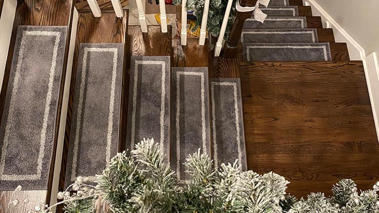 How to Get a Unified Look: Combining Rugs and Stair Treads